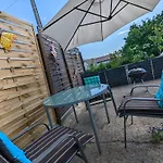 Holiday home Urlaubsmagie - Maisonette-Wohnung Wanderfalke - Saisonaler Pool