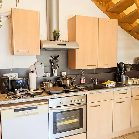 Casa de Férias Urlaubsmagie - Maisonette-wohnung Wanderfalke - Saisonaler Pool *