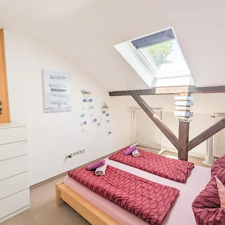 Urlaubsmagie - Maisonette-wohnung Wanderfalke - Saisonaler Pool Vakantiehuis Lichtenhain (Sebnitz)