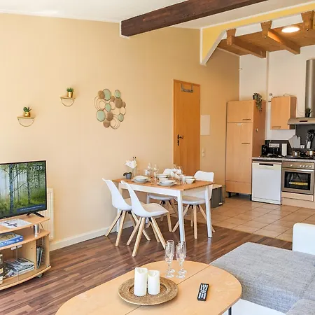 Urlaubsmagie - Maisonette-wohnung Wanderfalke - Saisonaler Pool * Lichtenhain (Sebnitz)