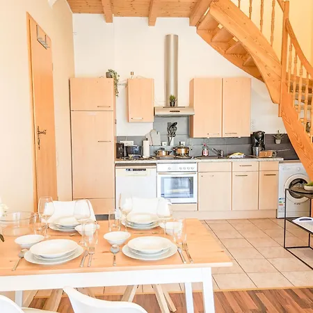 بيت للعطل Urlaubsmagie - Maisonette-wohnung Wanderfalke - Saisonaler Pool *
