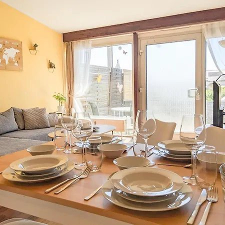 بيت للعطل Urlaubsmagie - Maisonette-wohnung Wanderfalke - Saisonaler Pool Lichtenhain (Sebnitz)