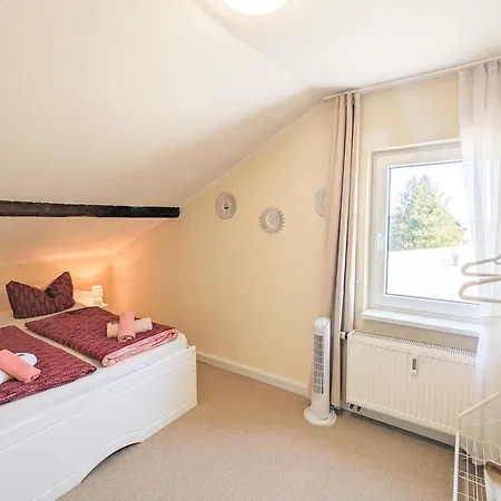 Urlaubsmagie - Maisonette-wohnung Wanderfalke - Saisonaler Pool