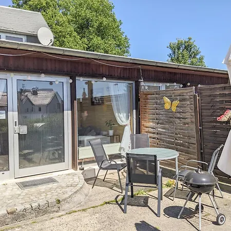Urlaubsmagie - Maisonette-wohnung Wanderfalke - Saisonaler Pool بيت للعطل Lichtenhain (Sebnitz)